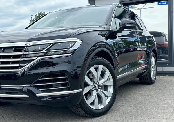 Volkswagen Touareg cena 224900 przebieg: 122396, rok produkcji 2019 z Margonin małe 436
